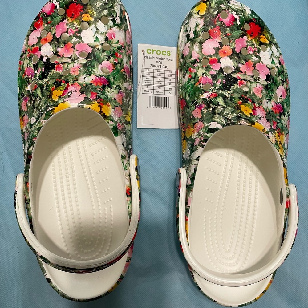 Crocs Classic Printed Floral Clogs - Multicolor
